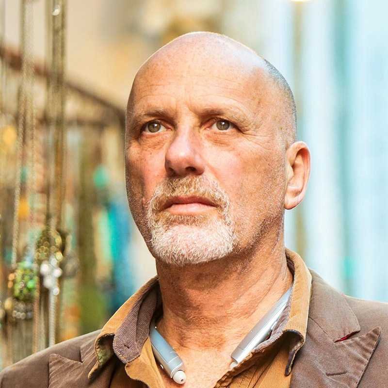 Yossi Ghinsberg, Energy Industry Keynote Speaker